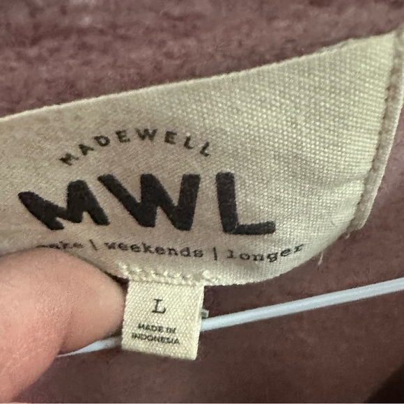 Bundle of 5 Tops/Sweatshirts Size Large - Picture 9 of 10